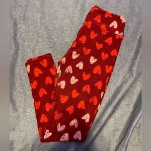 LuLaRoe Heart Print Leggings